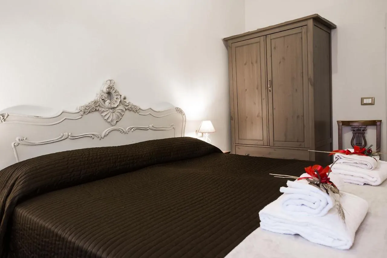 Charming Fiesolana Apartment In Heart Of Florence