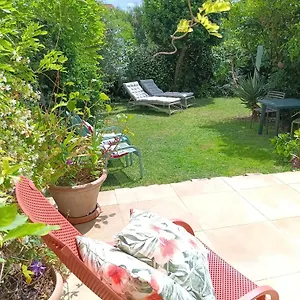 Il Giardino Di Tatiana & Breakfast Alojamento de Acomodação e Pequeno-almoço La Maddalena (Sassari)