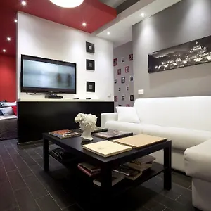 https://only-one-luxury-apartment.it-romehotels.com