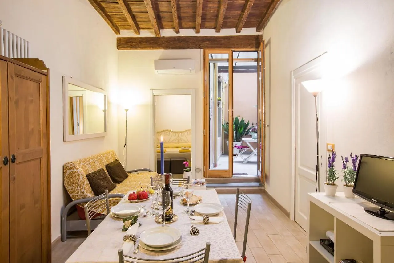 Charming Fiesolana Apartment In Heart Of Florence